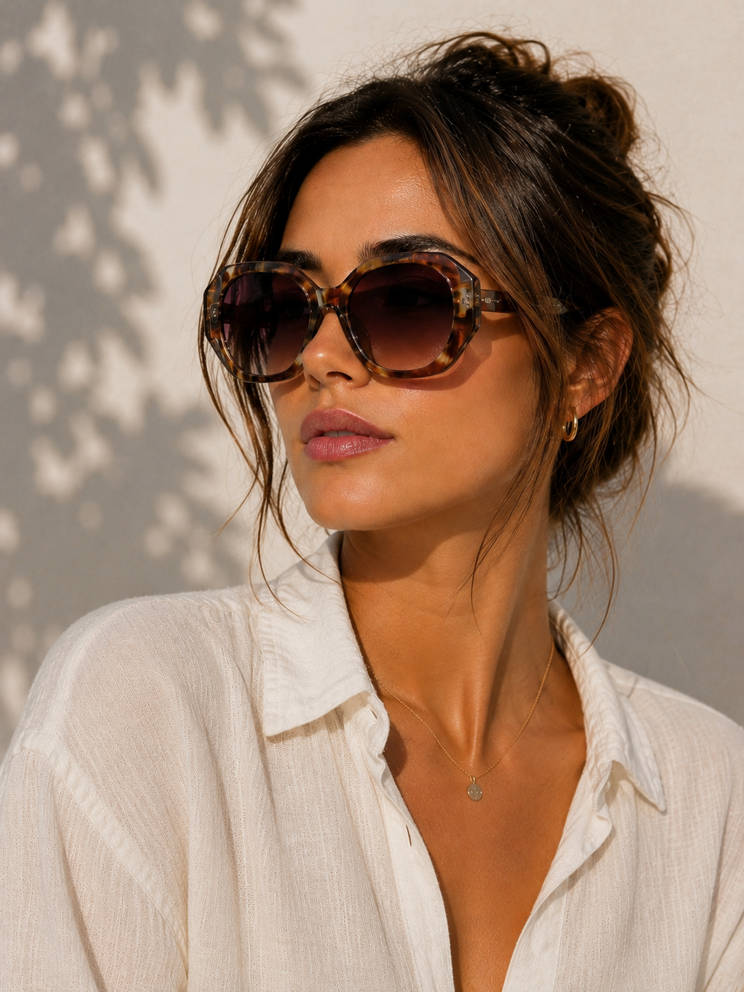 SUNGLASSES