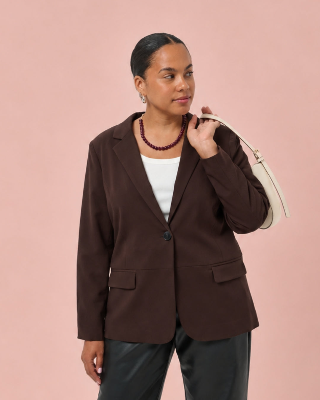 BLAZER - SAKIRA