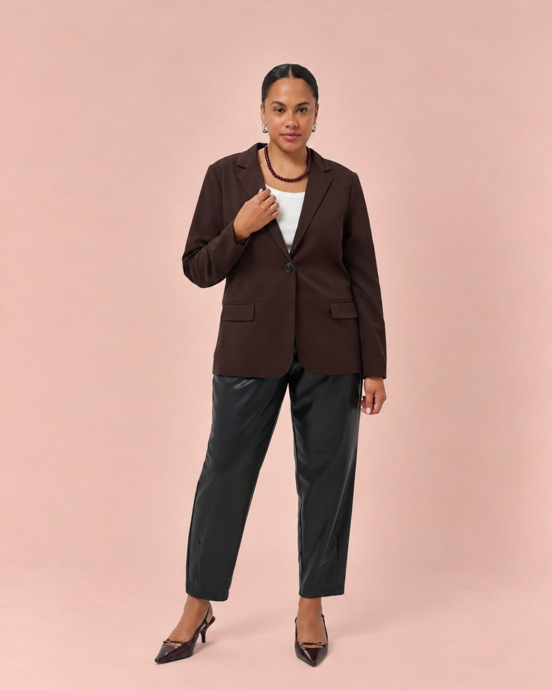 BLAZER - SAKIRA